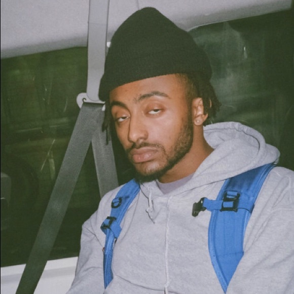 Meet your Posher, Tina - Picture 1 of 1